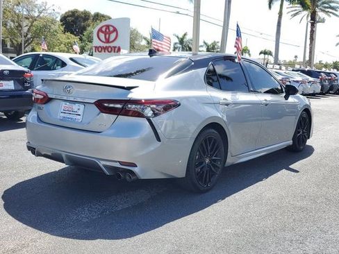Used 2022 Toyota Camry XSE image 4