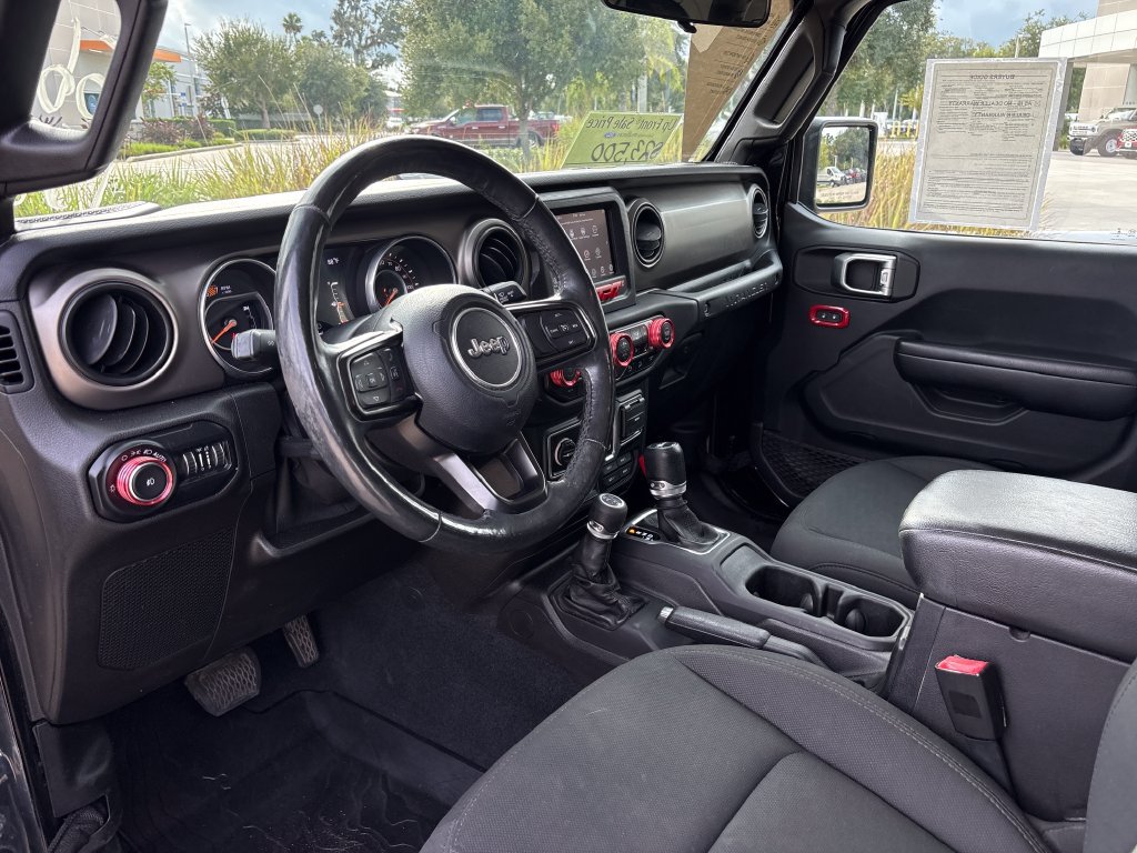 Used 2019 Jeep Wrangler Sport AWD/4WD image 6