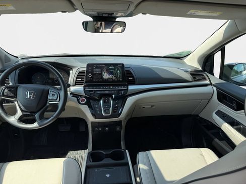 Certified 2025 Honda Odyssey Touring image 15