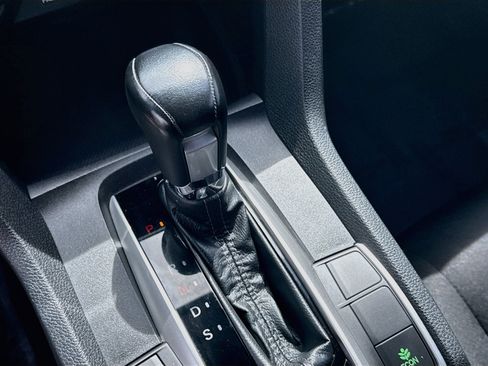 Used 2019 Honda Civic Sport image 15