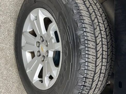 Used 2016 Chevrolet Colorado LT w/ LT Convenience Package image 15