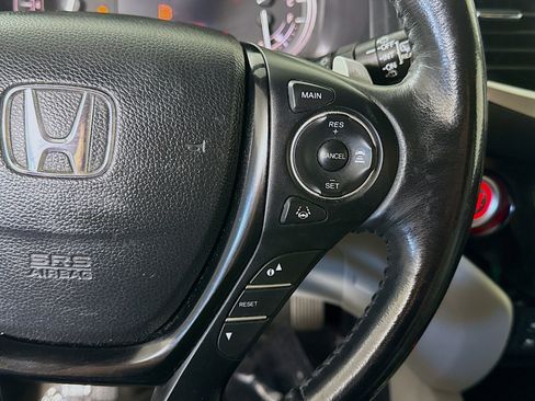 Used 2017 Honda Pilot Elite image 15
