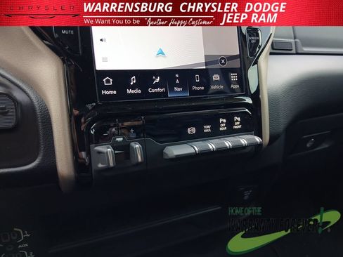 Used 2024 RAM 2500 Laramie AWD/4WD image 26