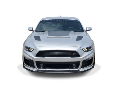 Used 2017 Ford Mustang GT Premium RWD image 2