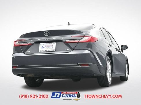 Used 2025 Toyota Camry LE FWD image 41
