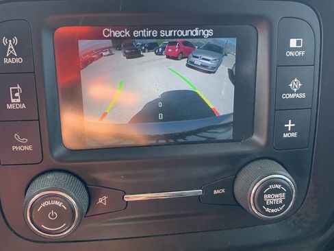 Used 2015 Jeep Renegade Trailhawk w/ Premium Leather Group AWD/4WD image 10