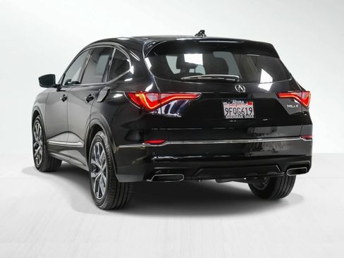 Used 2023 Acura MDX FWD w/ Technology Package image 2