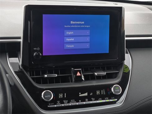 Used 2023 Toyota Corolla Cross XLE image 21