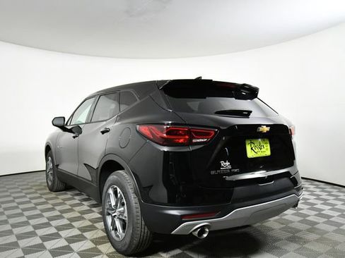 New 2026 Chevrolet Blazer LT image 13