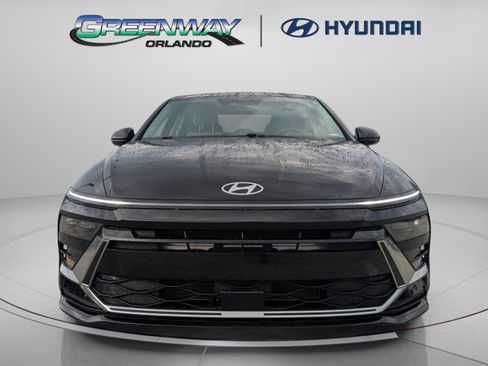 Used 2024 Hyundai Sonata SEL w/ Convenience Package FWD image 3
