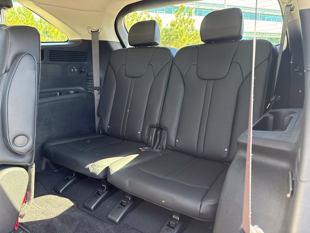 Used 2025 Kia Sorento EX AWD/4WD image 13
