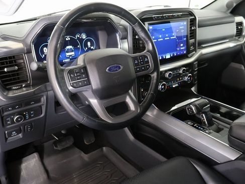 Used 2021 Ford F150 Lariat image 24