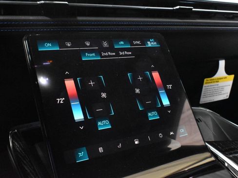 New 2025 Cadillac Escalade IQ Luxury 1 w/ LPO, Radiant Package image 11