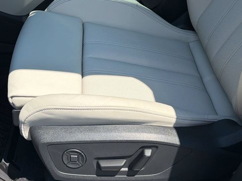 New 2027 Audi Q6 e-tron Prestige AWD/4WD image 16