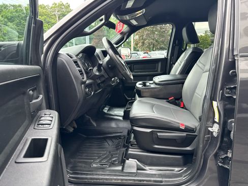 Used 2022 RAM 3500 Tradesman AWD/4WD image 15