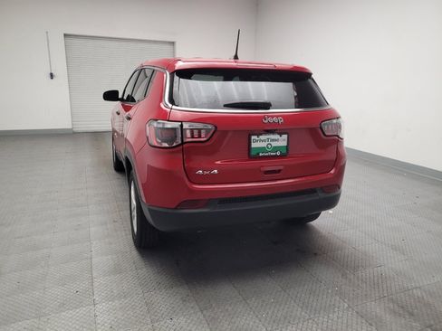 Used 2023 Jeep Compass Sport image 6