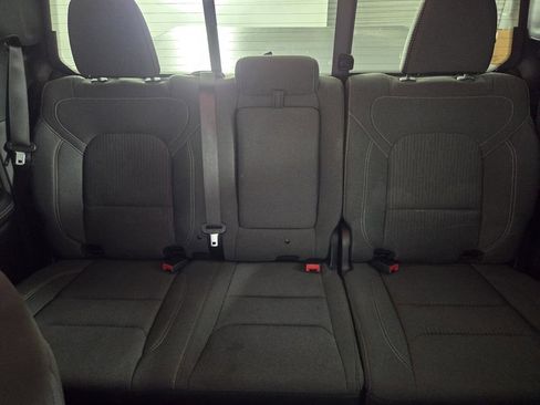 Used 2024 RAM 1500 Big Horn AWD/4WD image 23