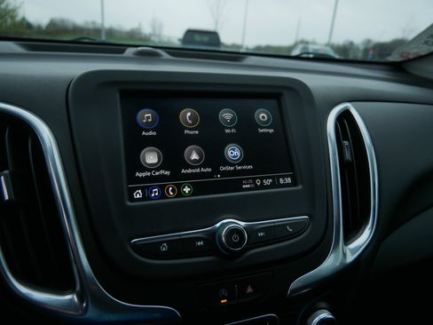 Used 2022 Chevrolet Equinox LT AWD/4WD image 30