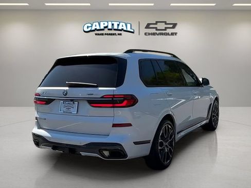 Used 2023 BMW X7 xDrive40i w/ Executive Package AWD/4WD image 8