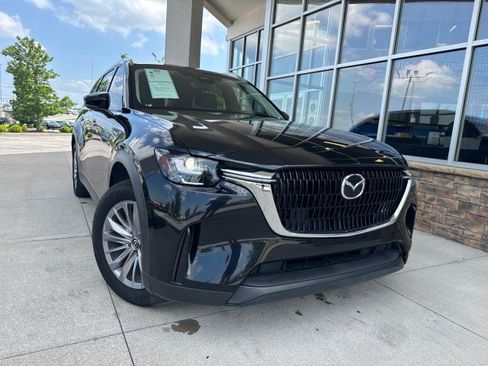Used 2024 MAZDA CX-90 3.3 Turbo w/ Preferred Package AWD/4WD image 2