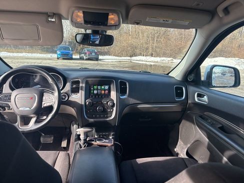 Used 2019 Dodge Durango SXT w/ 3rd Row Seating Group image 12