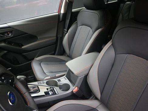 Used 2025 Subaru Crosstrek 2.5i Limited w/ Popular Package #3A image 23