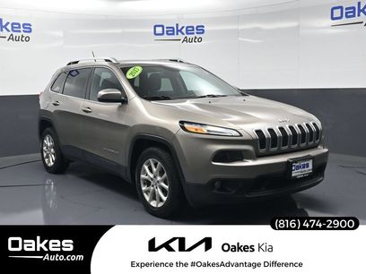Used 2017 Jeep Cherokee Latitude w/ Cold Weather Group
