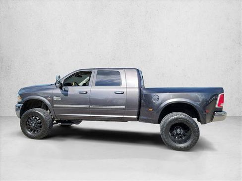 Used 2018 RAM 3500 Laramie Longhorn AWD/4WD image 7