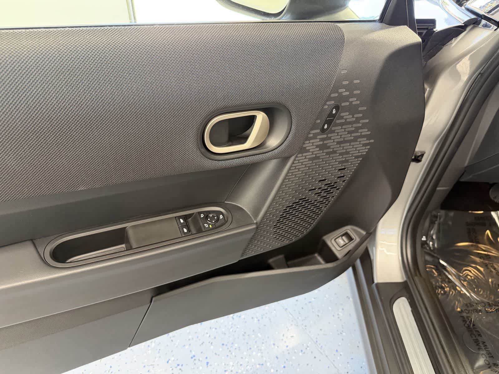 Used 2025 MINI Cooper S FWD image 13