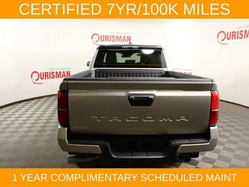 Used 2025 Toyota Tacoma SR5 AWD/4WD image 7