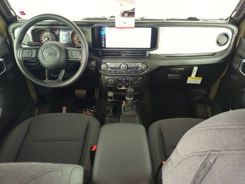 New 2026 Jeep Gladiator Sport image 15