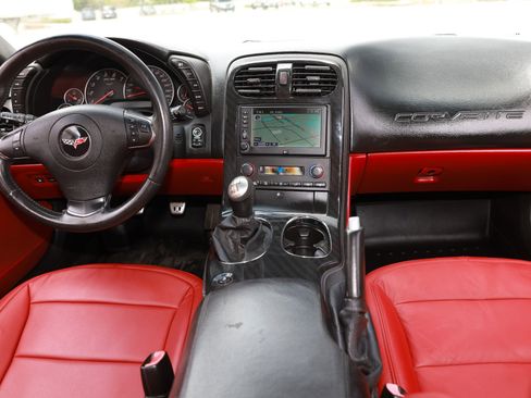 Used 2012 Chevrolet Corvette Coupe w/ 2LT Preferred Equipment Group image 21