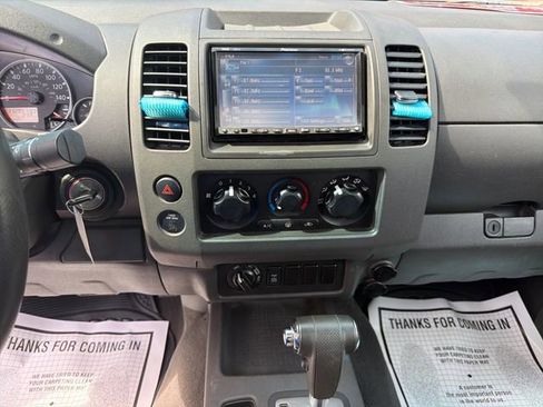 Used 2007 Nissan Frontier NISMO w/ Sunroof Pkg image 18