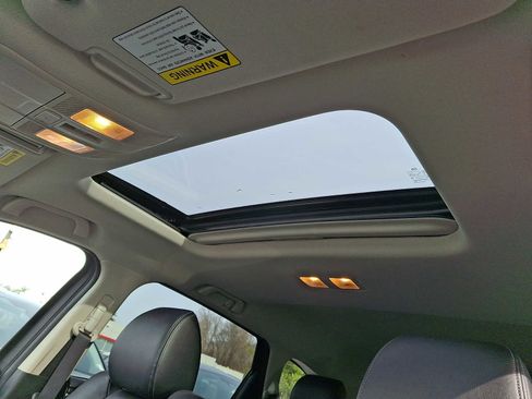 Used 2023 MAZDA CX-9 Touring Plus image 12