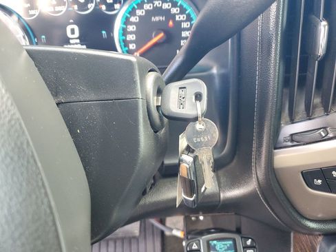 Used 2017 GMC Sierra 3500 Denali w/ Duramax Plus Package image 39