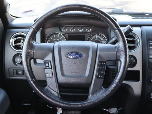 Used 2013 Ford F150 XLT w/ XLT Chrome Pkg image 19