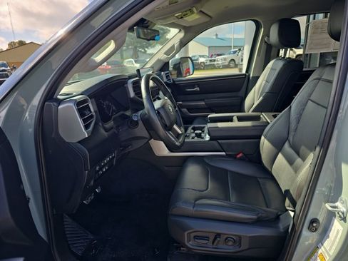 Used 2022 Toyota Tundra SR5 image 28