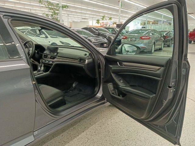 Used 2018 Honda Accord LX image 21