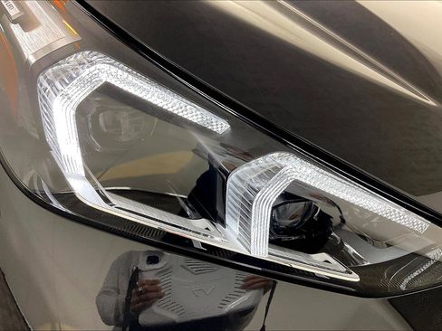 Certified 2026 BMW X1 xDrive28i w/ Technology Package AWD/4WD image 31