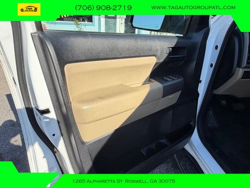 Used 2013 Toyota Sequoia SR5 w/ Premium Pkg AWD/4WD image 18