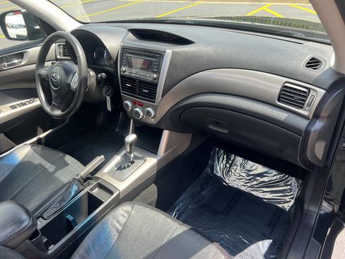 Used 2009 Subaru Forester 2.5X Limited image 32
