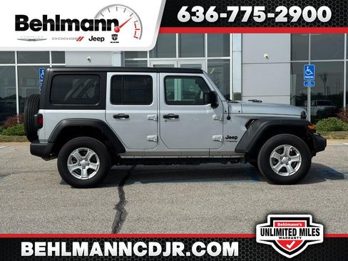 Used 2022 Jeep Wrangler Unlimited Sport AWD/4WD image 1