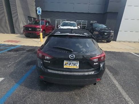 Used 2016 MAZDA MAZDA3 s Grand Touring FWD image 7