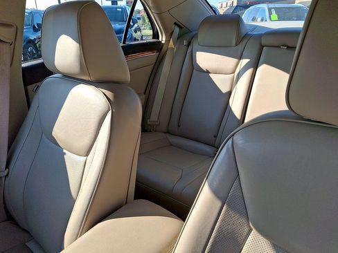 Used 2013 Chrysler 300 C w/ Light Group RWD image 4
