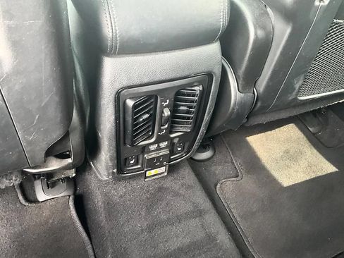 Used 2022 Dodge Durango GT AWD/4WD image 29