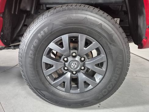 Certified 2023 Toyota Tacoma SR5 w/ Technology Package AWD/4WD image 11