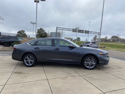 New 2026 Honda Accord EX-L image 12