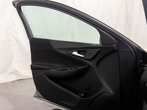 Used 2024 Chevrolet Malibu LT image 30