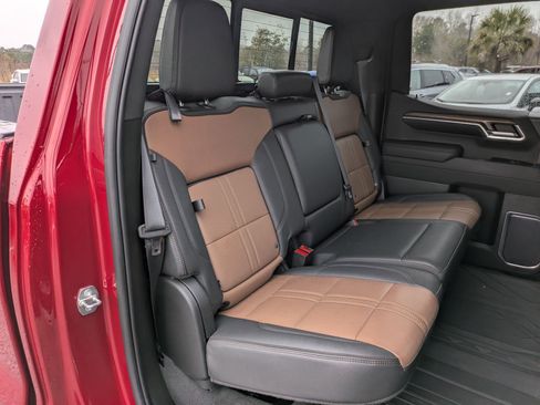 Used 2023 Chevrolet Silverado 1500 High Country w/ High Country Premium Package image 33