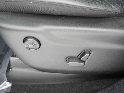 Certified 2024 Dodge Durango GT image 28